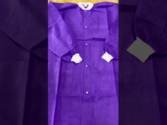 Unisex-Schutz-Polypropylen-Nichtgewebtes PP-SMS-Einsatz-Laborkittel für medizinische Zahnmedizin und Pflege