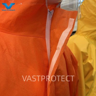 175*140cm CE Typ4/5/6 Zertifizierte USA Einweg-Orange-Coveralls mit Reflektorband